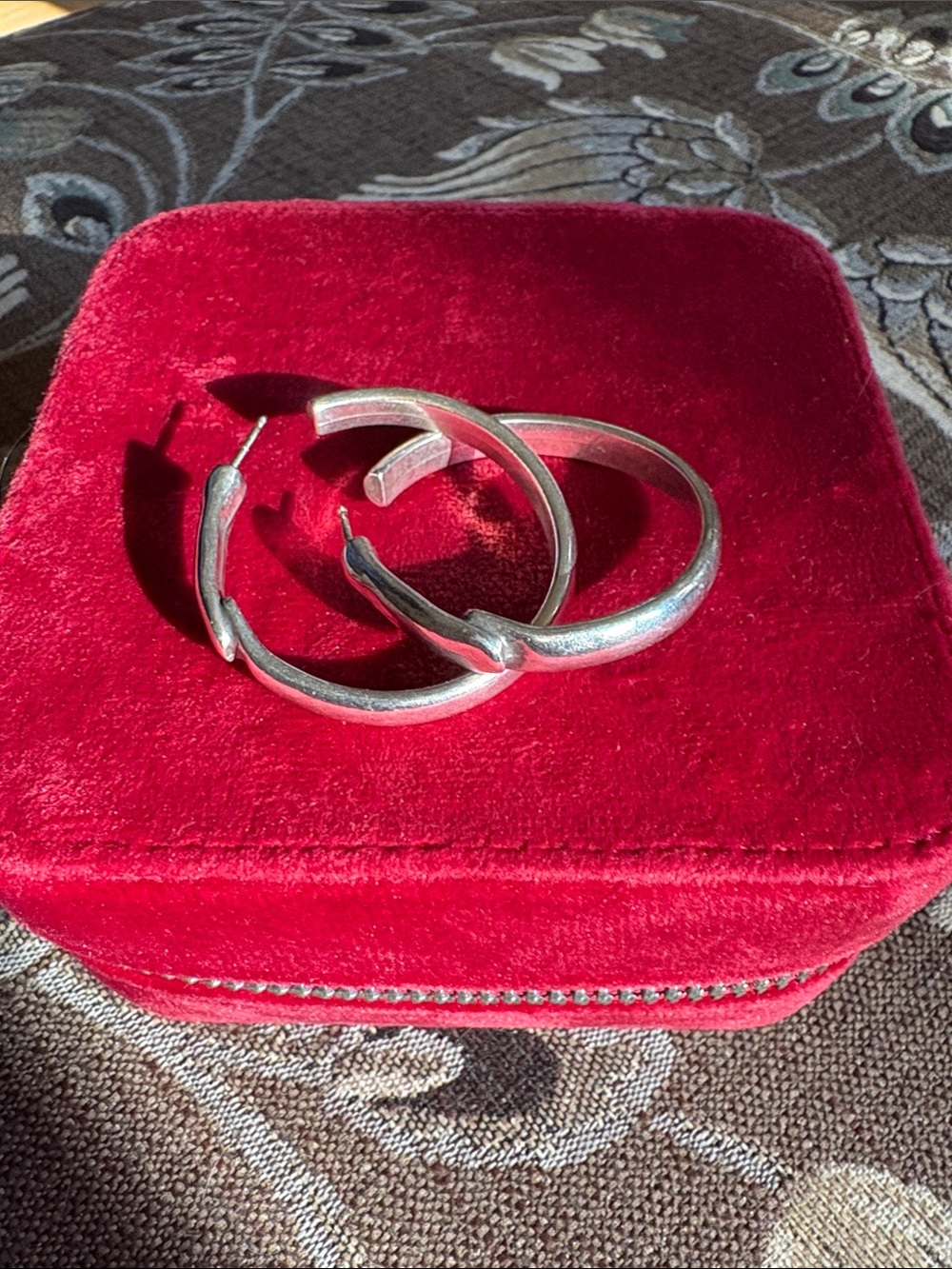 Ciclon silver plated 1.5 in hoop
